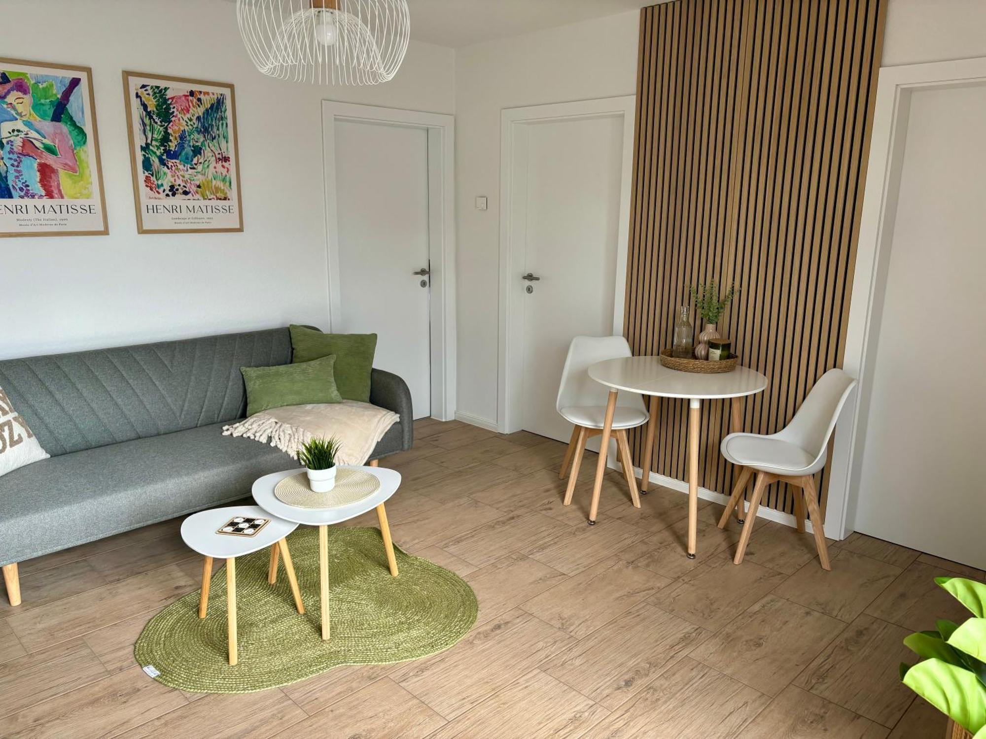 Home & Apart - Apartment Im Herzen Von Kreyenbrueck - Apartment 1 Oldenburg Exteriér fotografie